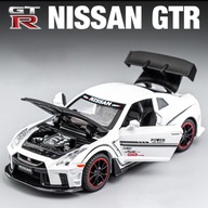 Model auta NISSAN GTR GT-R R35 v mierke 1:32