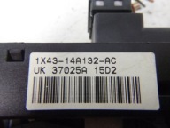 Bouton panel Vitre Gauche Jaguar X Type 03r.