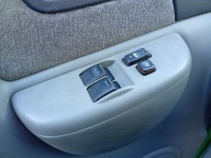Toyota Yaris Verso 1 00-05 switch switch regulation regulacja windows