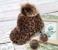 NOWA czapka z daszkiem z pomponem leopard welur 4-10 lat 50-54cm