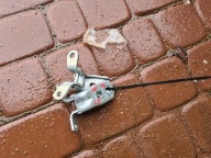 hinge door front left Opel Insignia B