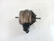 AUDI A6 C5 VW PASSAT B5 engine mount 4B0199379E