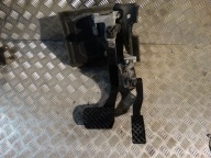 IDEALNY GASPEDAL UND BREMSE AUDI A8 D3 1