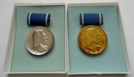 NRD Medal Pestalozzi Za wierną służbę w szkolnictwie NRD, złoty i srebrny