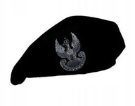 Vojenský baret čierny 418/MON s tlačeným orlom - nový 55