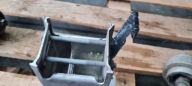 S4 B8 A4 STERFA tip ZGNIOTU left left front screws siders 8K0807133D