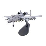 1: 100 odlievaný model urmínového bojového lietadla