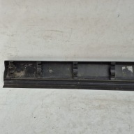 LAND ROVER DISCOVERY III 3 04-09 moulding cap door left front