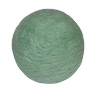 PLSTĚNÁ KULIČKA MERINO S CATNIPEM 4cm (mentolová zelená)