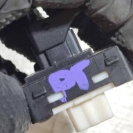 window control switch rear part side right Fiat 500X 599E