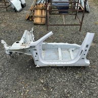 quarter CWIARA front left KIA K5