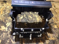 AUDI A3 8P LIFT Châssis Panier RADIA Commandes 2DIN