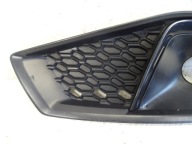 grid of a bumper front front right AUDI A4 B9 LIFT S-LINE 8W0807682