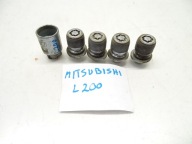 screws nuts ZLODZIEJKI MITSUBISHI L200