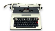 SILVER REED 500 Vintage písací stroj