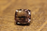 Ametrín prírodný kameň 1.57g (7.85ct)