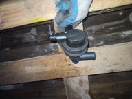 supplementary water pump Volkswagen Jetta 1B