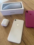 iPhone XR 3 GB / 64 GB biały słuchawki AirPods