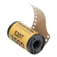 FAREBNÝ FILM FUJIFILM 200 35MM 8 ZÁBEROV