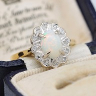 Zlatý prsteň s opálom a diamantmi Vintage jemný 18K