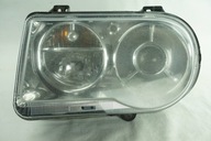 ĽAVÁ PREDNÁ LAMPA XENON CHRYSLER 300C EUROPA