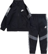 Y3723 Nike Boys Sportswear Elevated Trims Track DRES KOMPLETNY 86-92