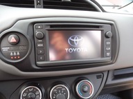 TOYOTA YARIS III LIFT RADIO NAWIGACJA