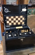 Skrzynia gier Wiedeń ok. 1900 r szachy domino karty unikat