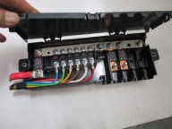 MODULE FUSIBLES JAGUAR F PACE HK83-14516-AE