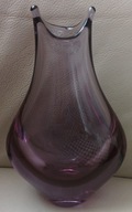 Česká sklenená váza v bordovej farbe