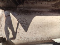 cap cover VOLKSWAGEN 5K0601147G R16
