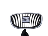 SEAT LEON 2 II 2010 grille complete CHROM original. 5P0853654
