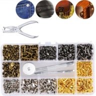 360DB-OS BŐR SZEGECSEK BŐR RUHA CIPŐ SZETT