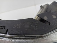 light front right side Toyota Avensis 3 T270 facelift ZRT272W 2014