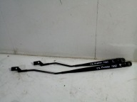 Citroen C3 Picasso wiper arms front