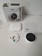 RÁDIOVÝ TERMOSTAT GOOGLE NEST LEARNING T3028FD STAV DOBRÝ KOMPLET