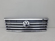VW TOUAREG III 760 18- Grille