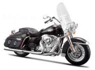 Harley Davidson 2013 FLHRC Road King Classic Prezent Hit