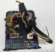 Peugeot RCZ 9666895380 BSi Unité commande confort Module fusibles