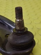 TOYOTA YARIS 1.0 arm right front