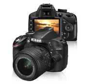 Nikon D3200 korpus + Nikkor 18-55mm f/3.5-5.6G VR