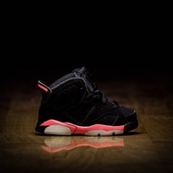 Buty Dziecięce Nike Jordan 6 Black Infrared r.19.5