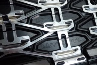 AUDI Q3 II S-LINE 18- grille 83F853651B