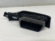Hyundai Bayon grid air conditioning devices left