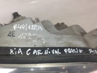Kia Carnival Reflektor right front