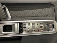 MERCEDES BENZ G W463 rechts panel Tür A4637373000