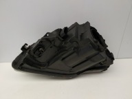 2004-2008r Audi A4 B7 reflektor light xenon right 8E0941004BM Pomaranczowy