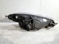 Citroen C4 Picasso and 1 light left front front