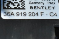 perfect condition clock consoles BENTLEY BENTAYGA 1 9