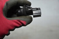 Sensor krancowy Tür Dacia Duster und LIFT 15r